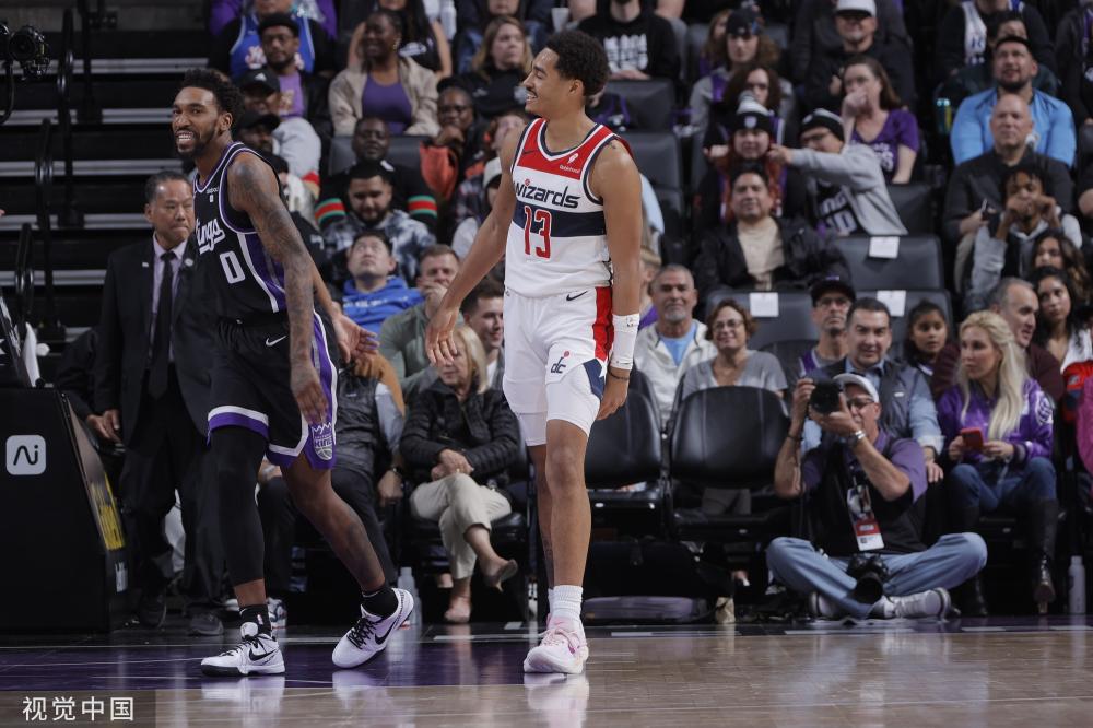 俄超男排联赛别尔哥罗德队晋级四强 张景胤得到全场最高分.