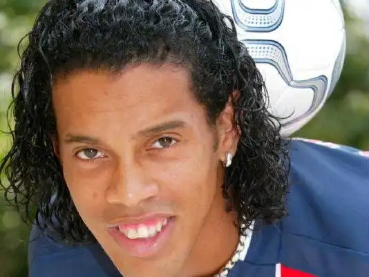 霍尔：我相信埃弗顿的未来非常光明 莫耶斯是足坛传奇主帅.