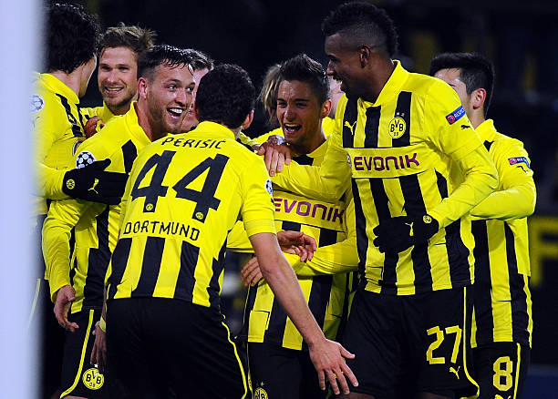 跨国战略调 跨国战略调