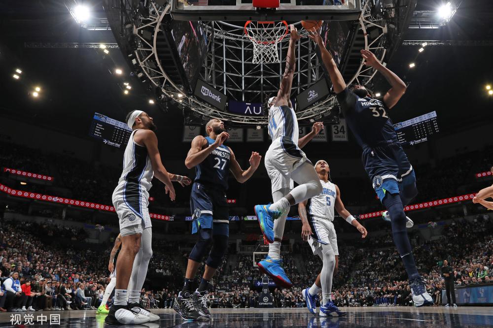 球上出现空 球上出现空